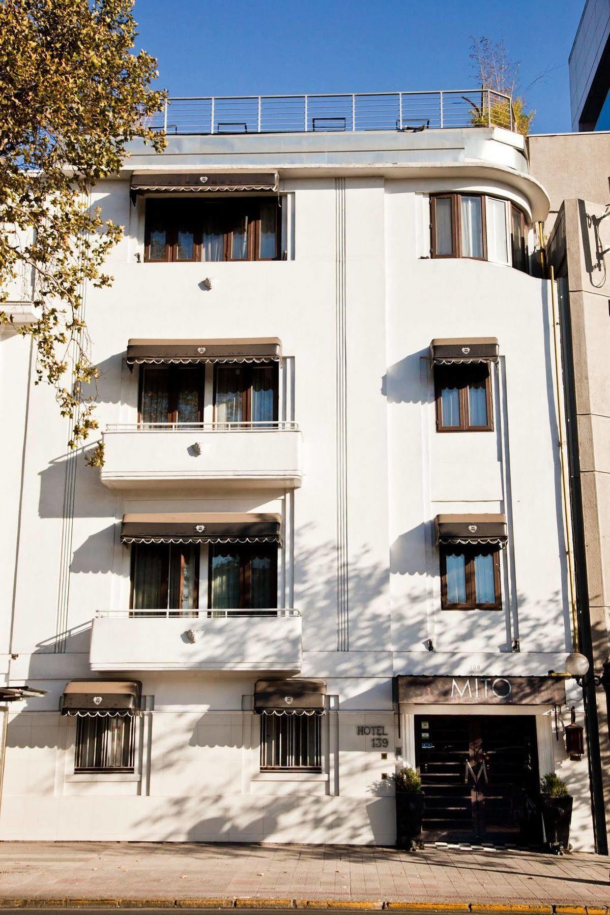 Mito Casa Hotel Santiago Exterior photo
